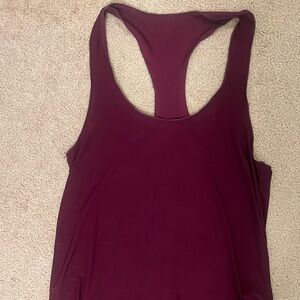 •Onzie• Glossy Flow Tank